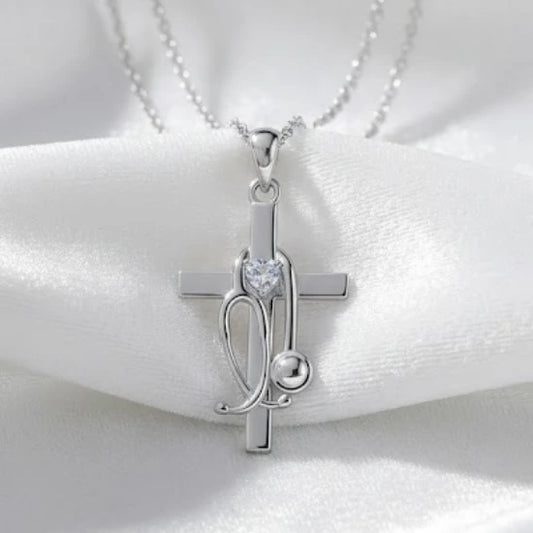 Collar Corazón Médico